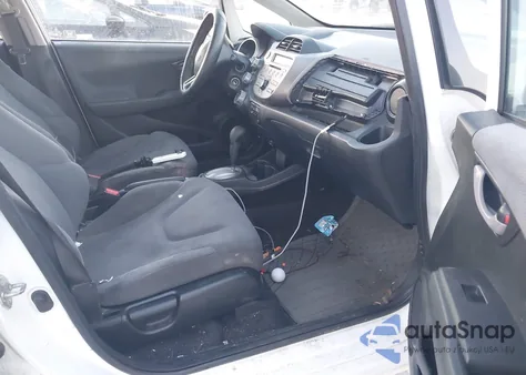 2013 Honda Fit z USA, uszkodzony, nr VIN JHMGE8H3XDC047231